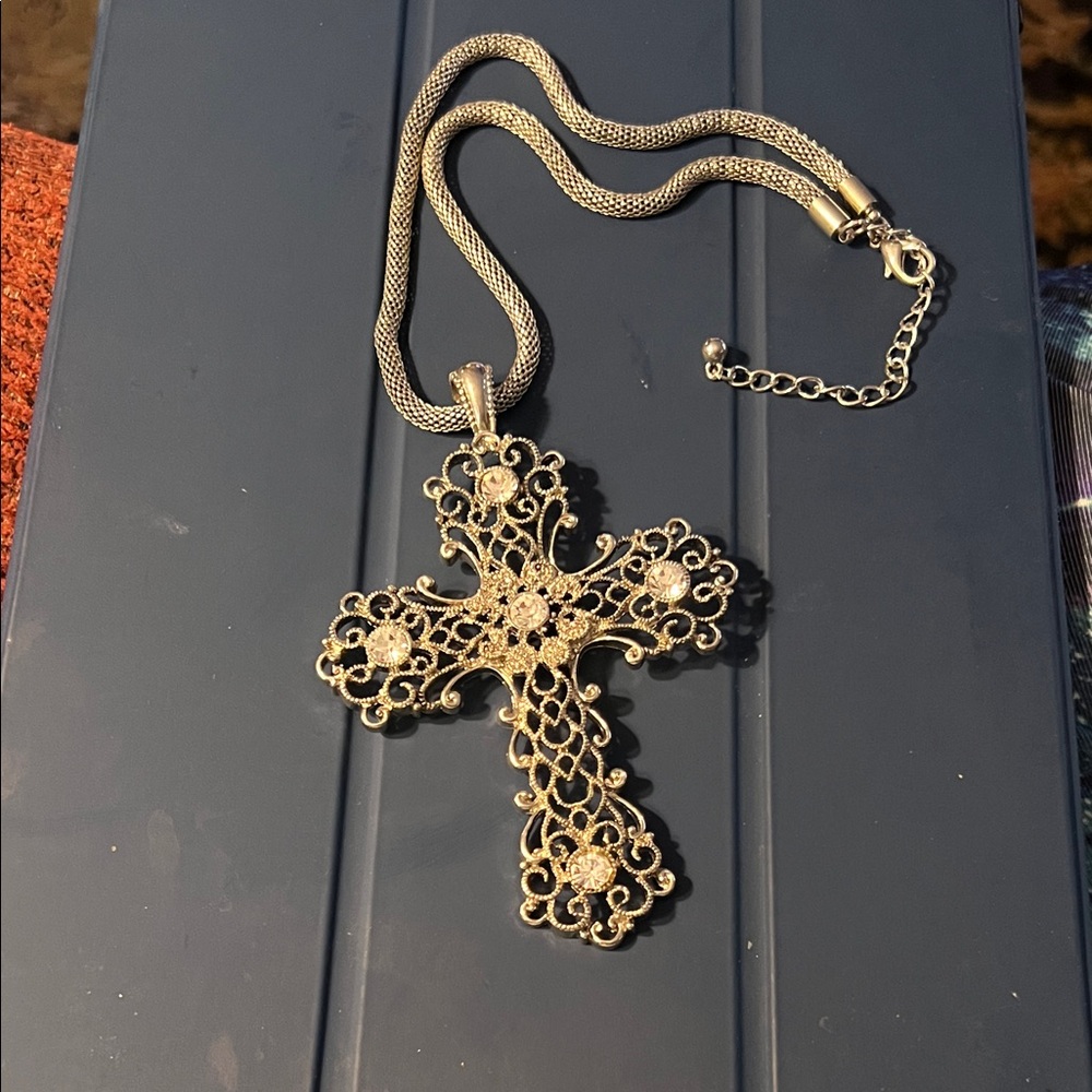 Filigree Cross Pendant Necklace - Gold-Tone